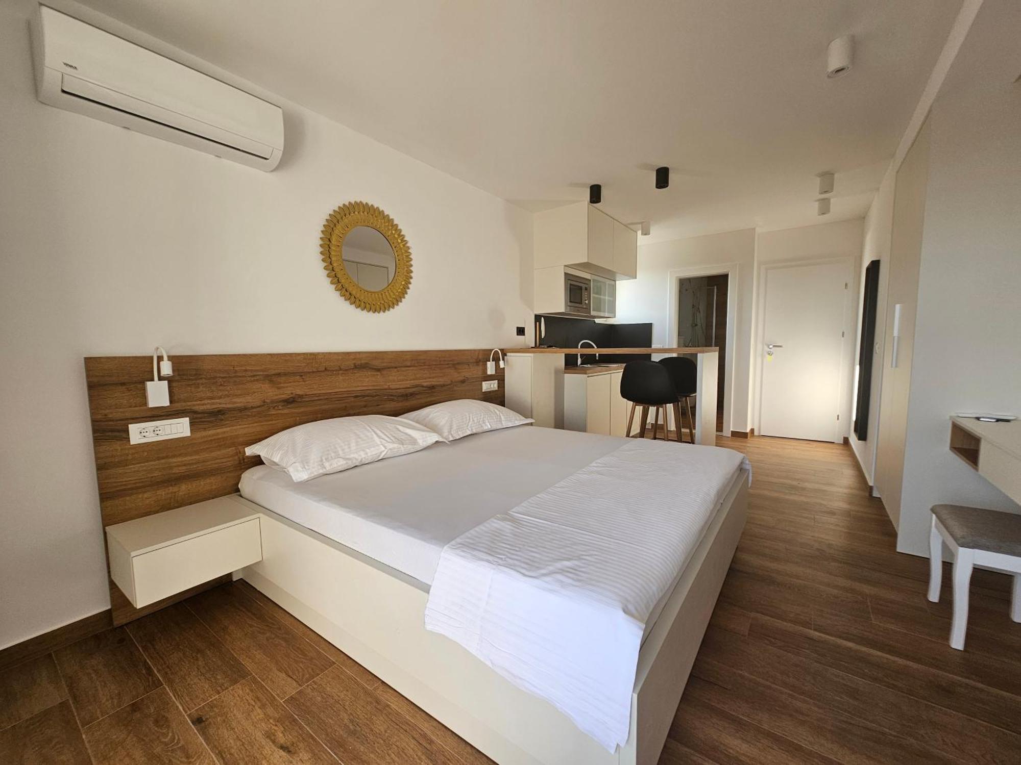 Apartmani Sole Makarska Exterior photo
